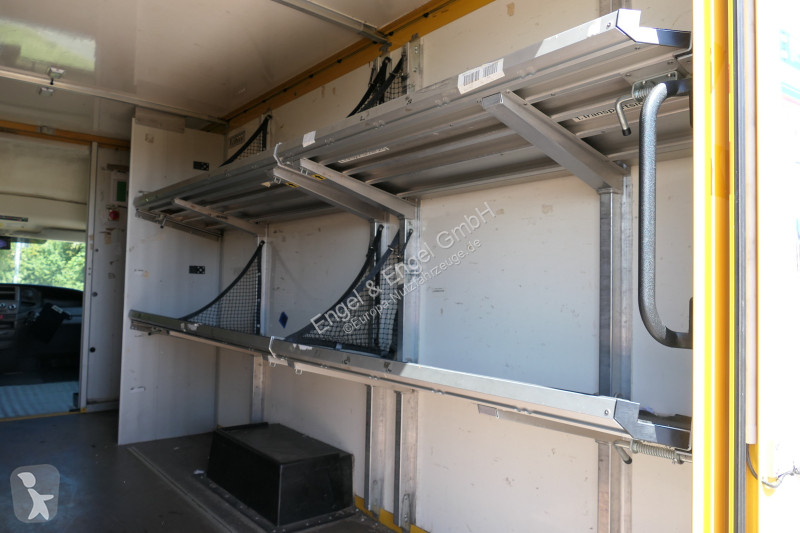 Iveco Daily 35 S11 C30C AUTOMATIK KAMERA Regale...