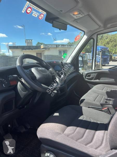Samochód dostawczy Iveco