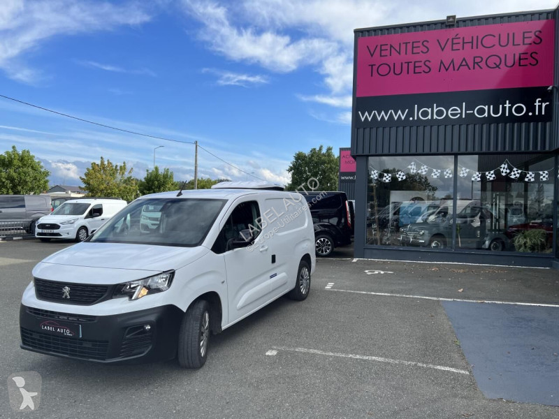 Véhicule utilitaire Peugeot