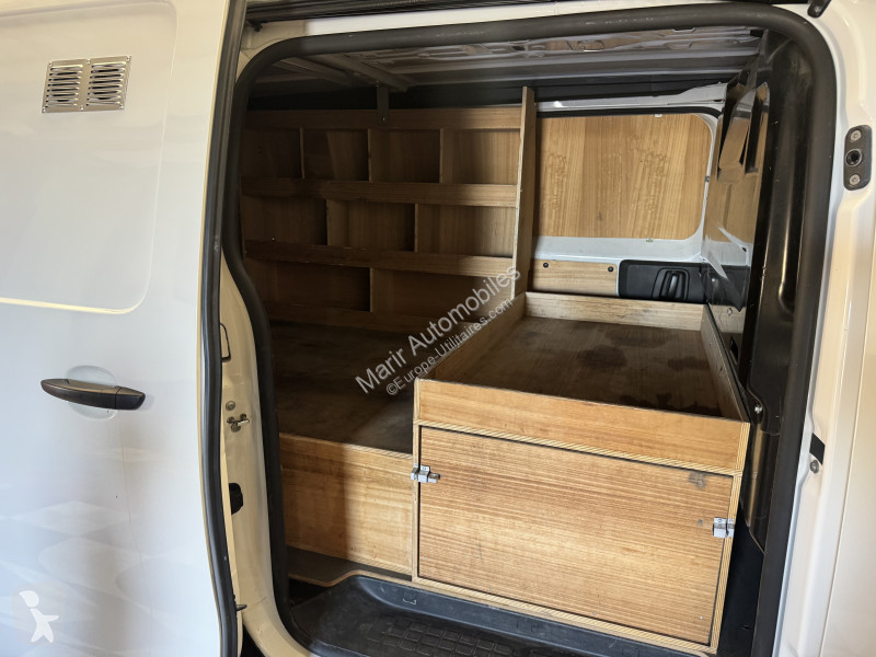 Peugeot EXPERT FG van