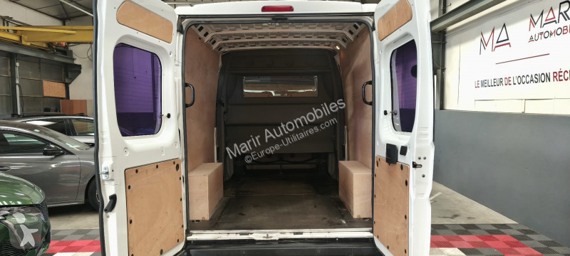 Véhicule utilitaire Citroën JUMPER FG
