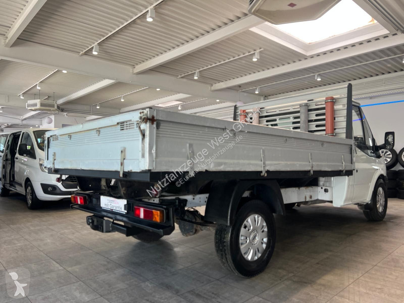 عربة نفعية Ford 2,4 D Pritsche Lang *TÜV-2027*