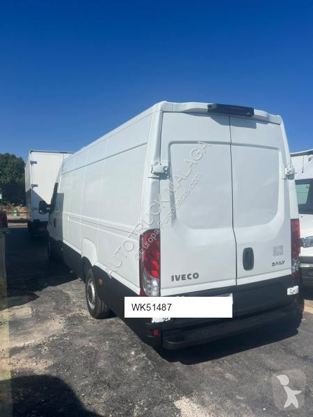 عربة نفعية Iveco 35S15