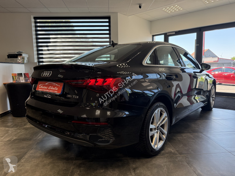 Véhicule utilitaire Audi A3 BERLINE / A PARTIR...