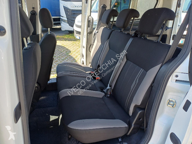 Furgoneta Fiat DOBLO - 5 posti