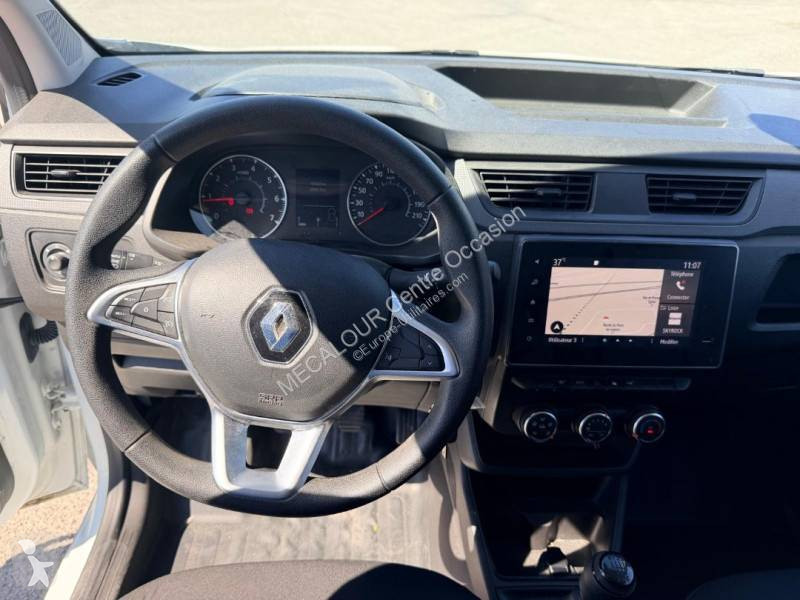 عربة نفعية Renault