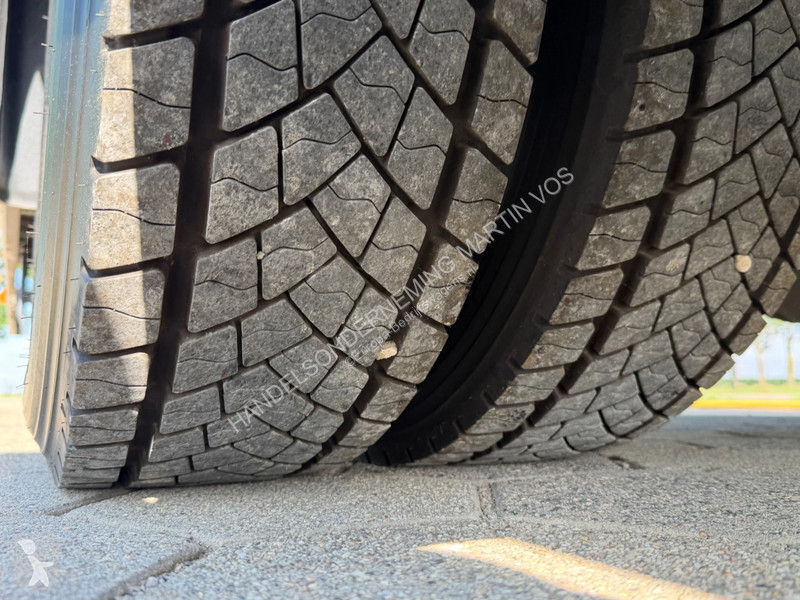 شاحنة DAF  H4SN3