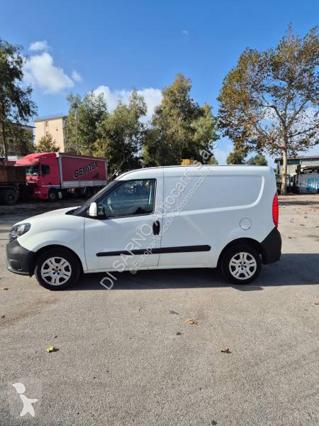 عربة نفعية Fiat