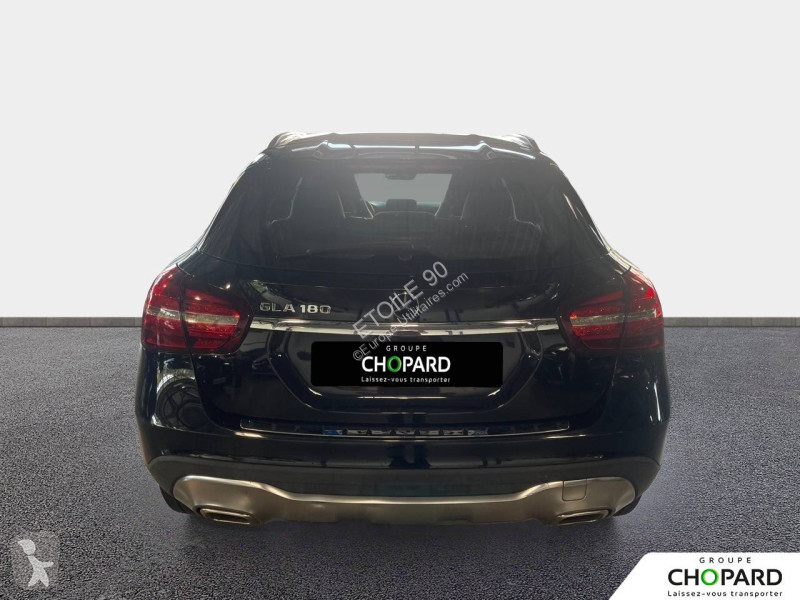 Samochód dostawczy Mercedes GLA 180 7-G DCT