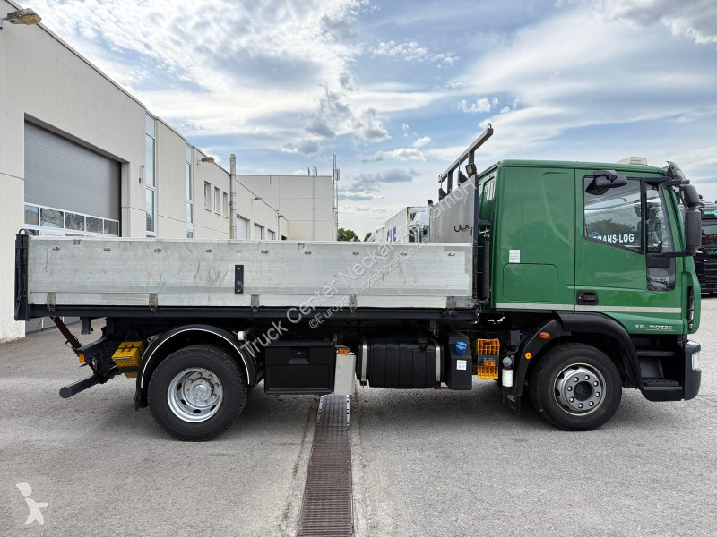 Iveco   140 E 25 3-Seiten-Kipper !! defekt !!...