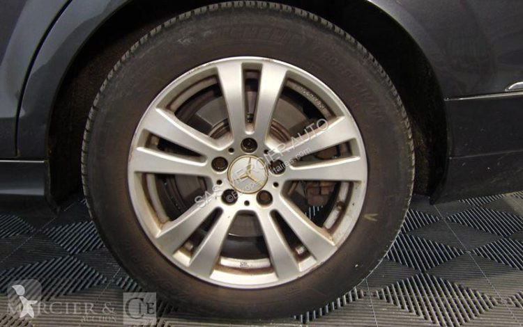 Furgoneta Mercedes