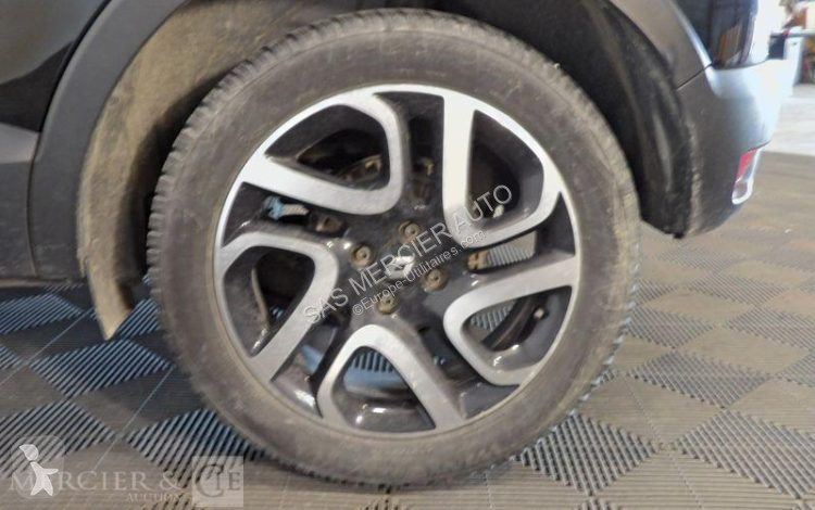 عربة نفعية Renault