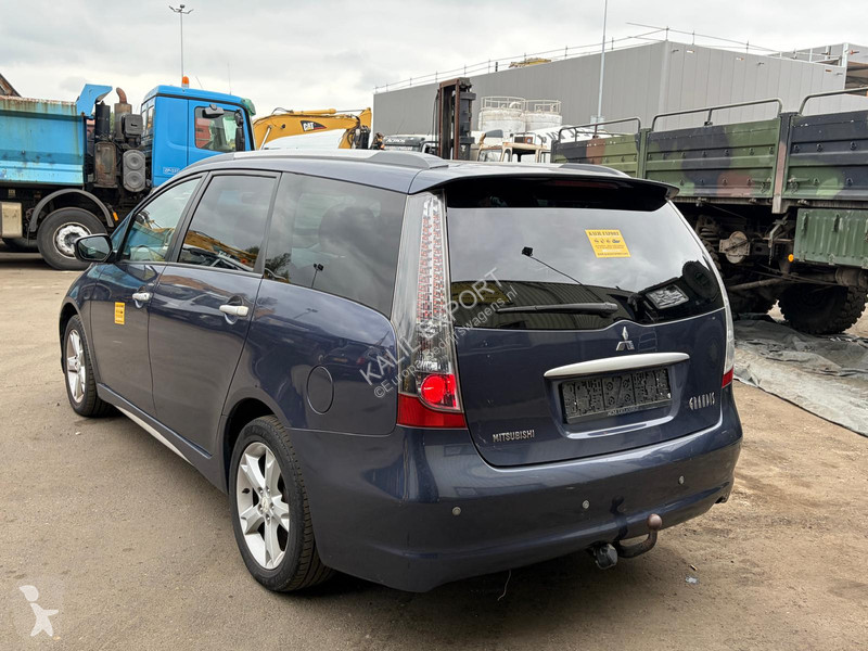 Furgoneta Mitsubishi MPV - Petrol - 7 Seats -...