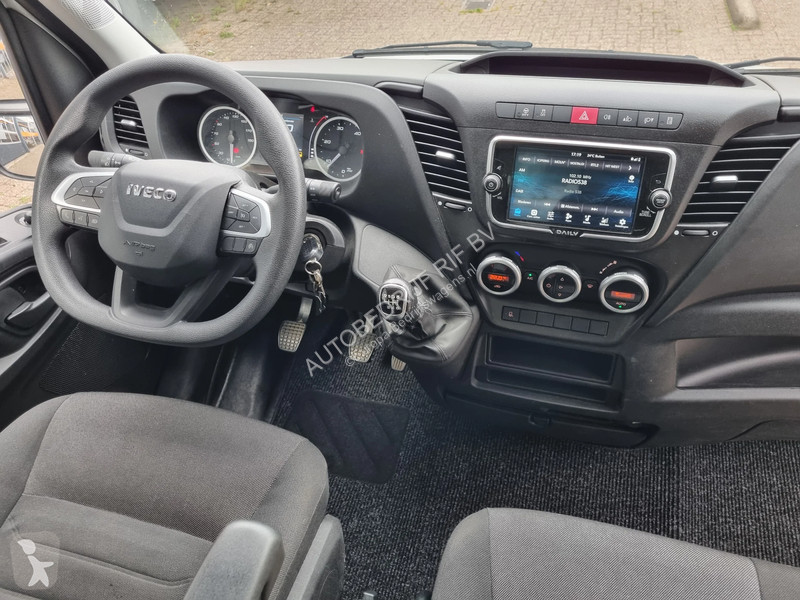 Samochód dostawczy Iveco 35C16 3.0D Koffer/...