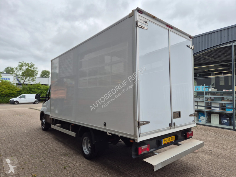 Samochód dostawczy Iveco 35C16 2.3D/ Navi/...