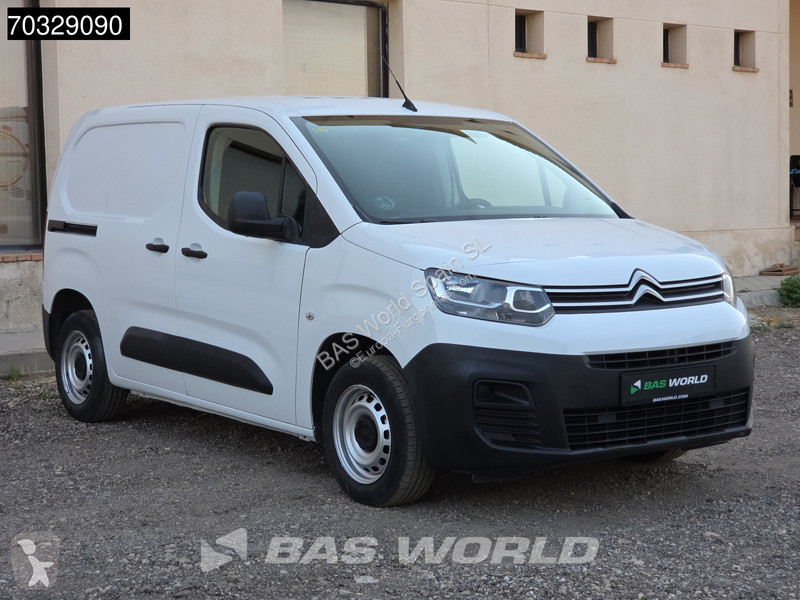 عربة نفعية Renault 102PK L1H1 - Aire...