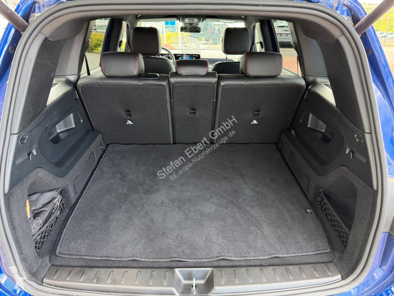 عربة نفعية Mercedes GLB  AMG...
