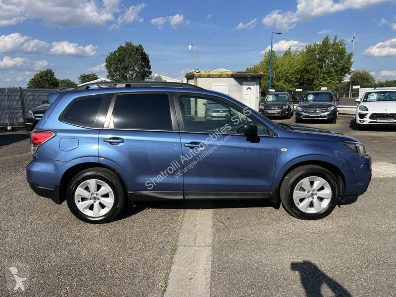 Samochód dostawczy Subaru III 2.0D 147ch 4X4...