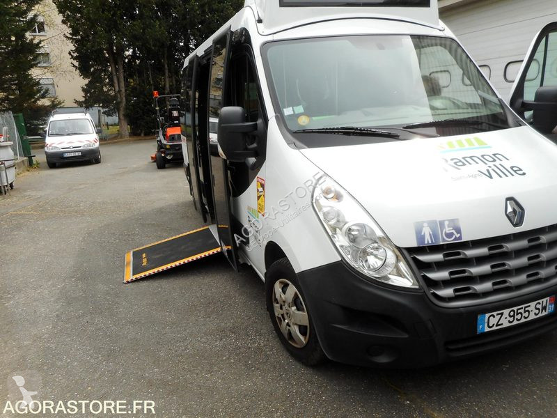 Городской автобус Renault MASTER