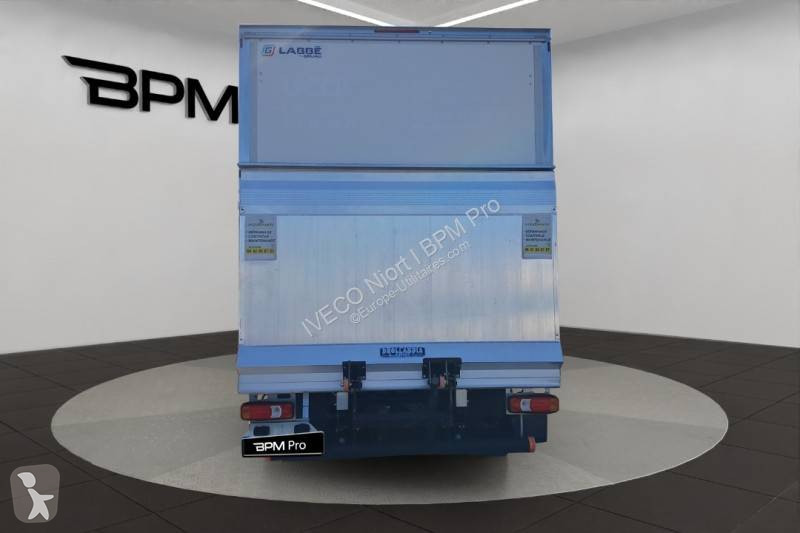 Furgoneta Iveco