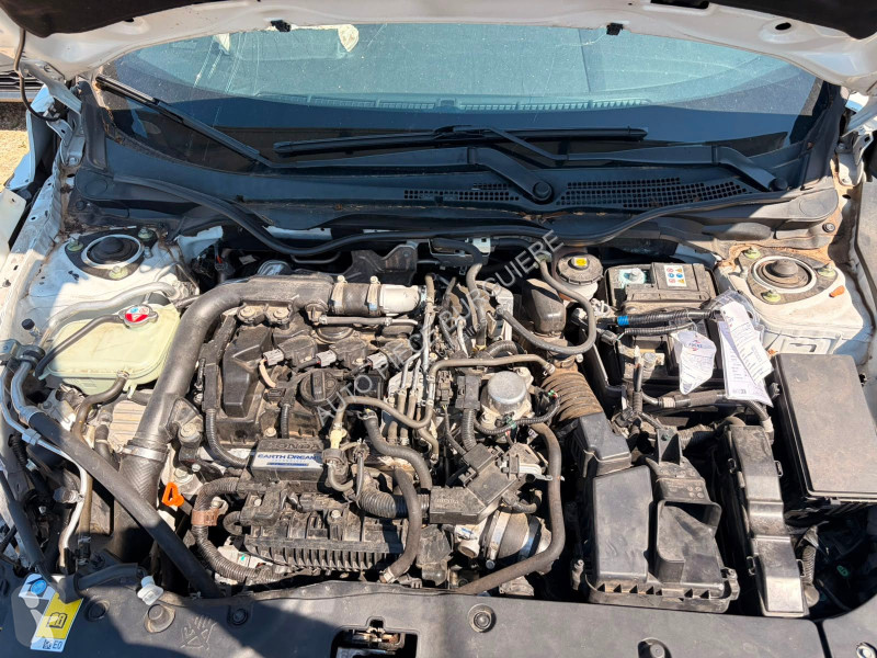 عربة نفعية Honda 1.0i VTEC 129 Executive / EZ200