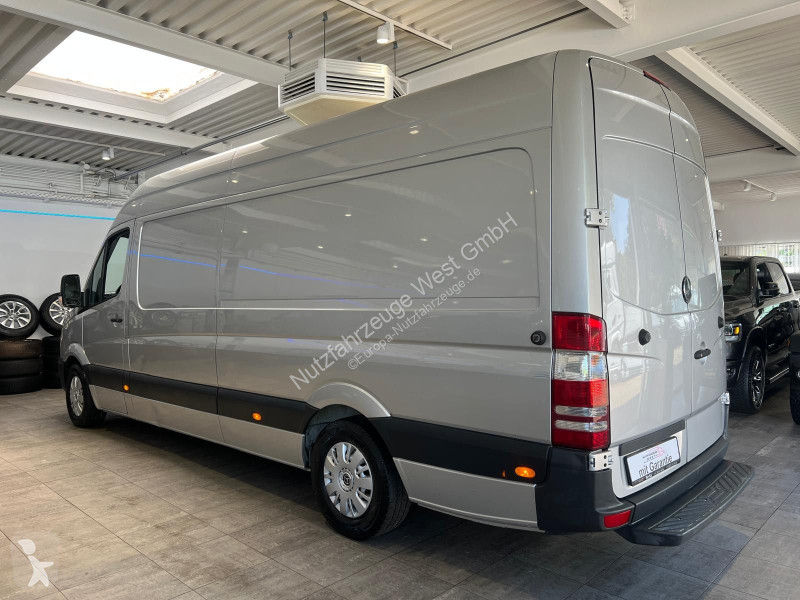 عربة نفعية Mercedes 313/316 CDI...