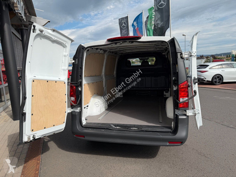 Mercedes Vito  Extral Klima Kamera SHZ Transporter