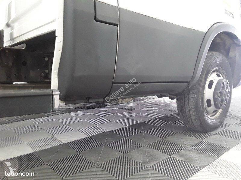 Véhicule utilitaire Iveco