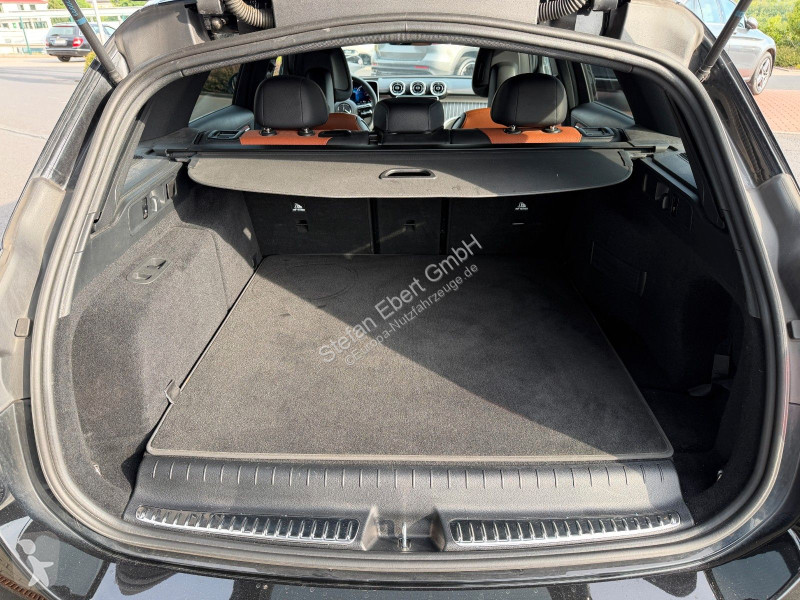 عربة نفعية Mercedes C 300 T e A...