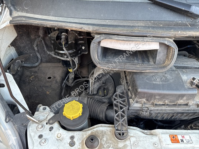 Véhicule utilitaire Ford