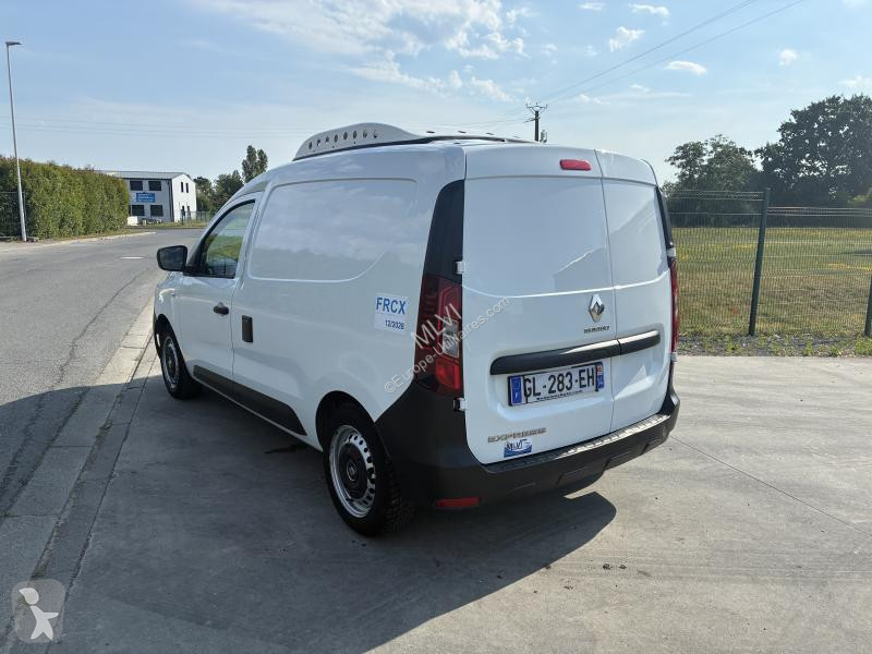 عربة نفعية Renault 1.5L 95 Dci Van