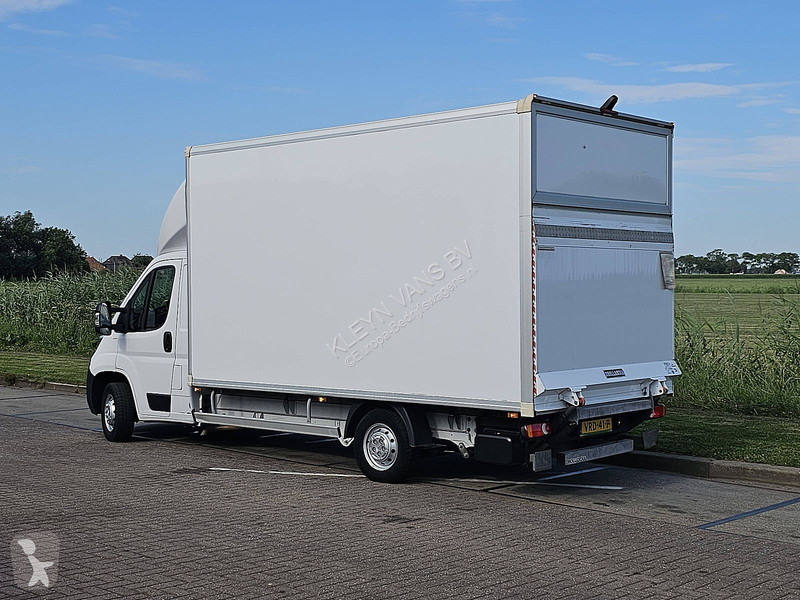 Furgoneta Opel 2.2 Bakwagen Laadklep!