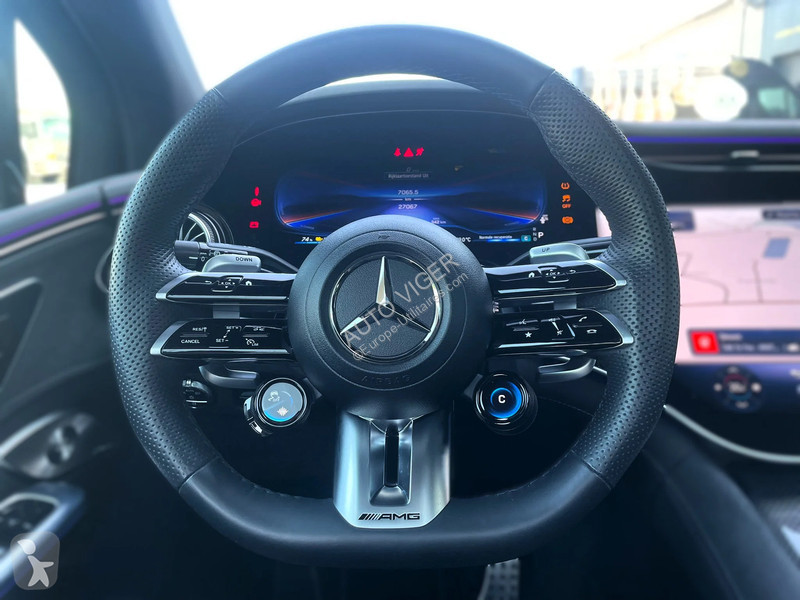 Samochód dostawczy Mercedes EQE 43...