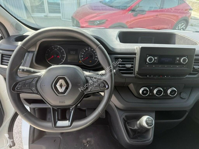 عربة نفعية Renault IV