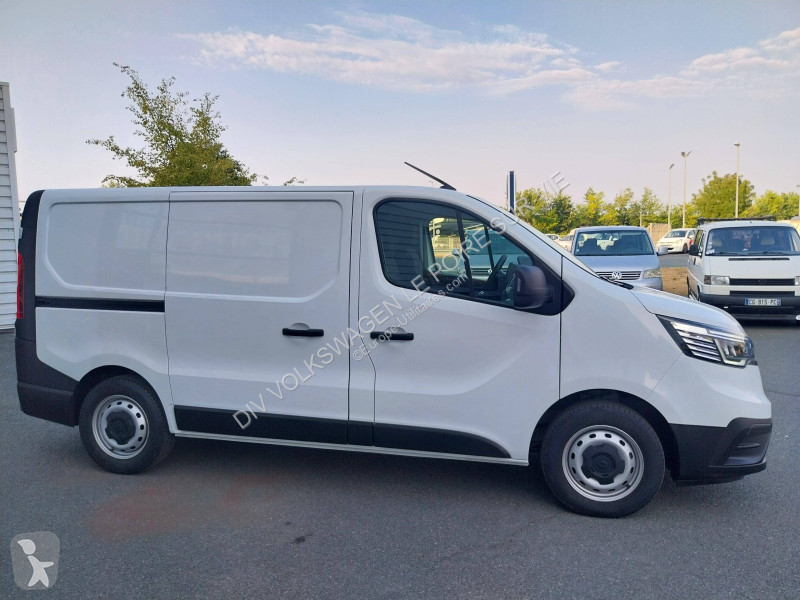 Nyttofordon Renault TRAFIC FGN L1H1 2800 KG...