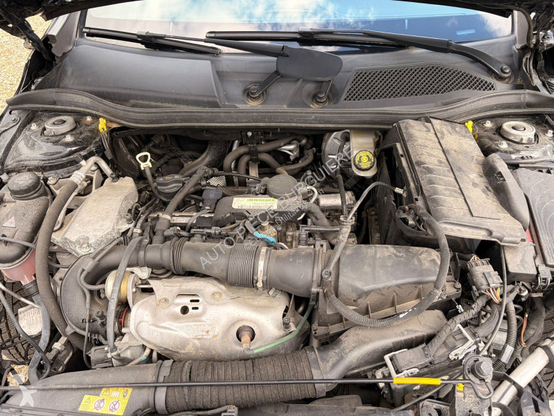 Véhicule utilitaire Mercedes Classe A A180 1.6i...