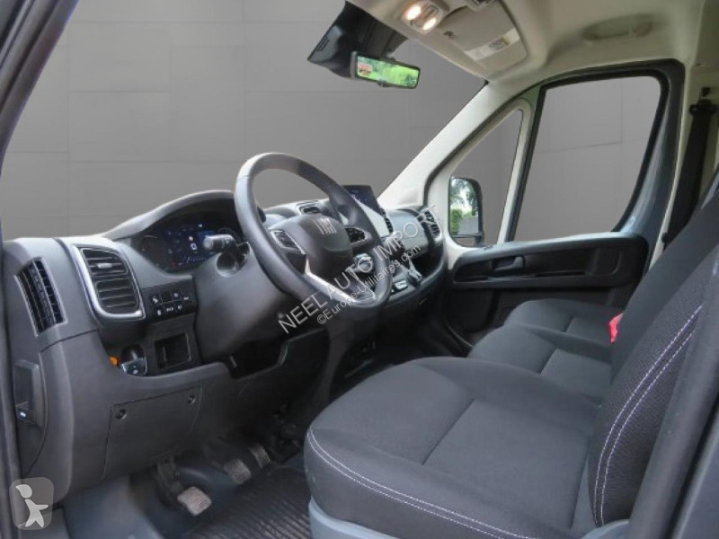 Véhicule utilitaire Fiat DUCATO 2.2 multijet...