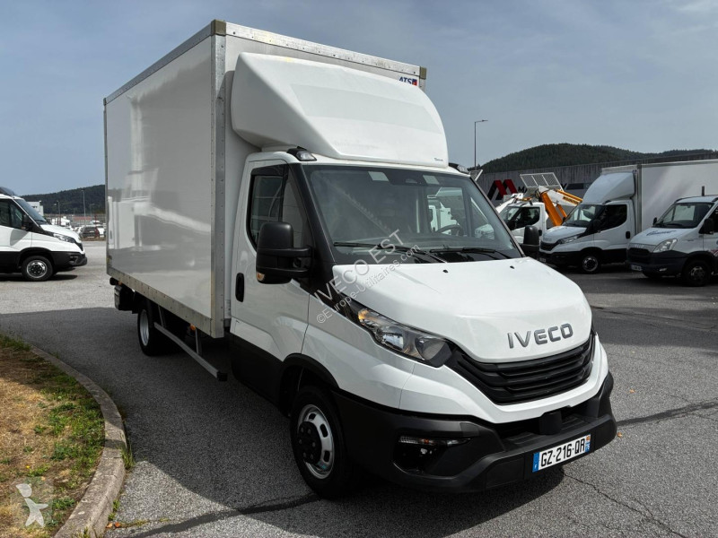 Véhicule utilitaire Iveco CCb 35C16 - 3.0L -...