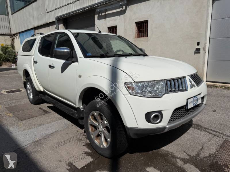 Furgoneta Mitsubishi