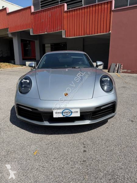 Véhicule utilitaire Porsche