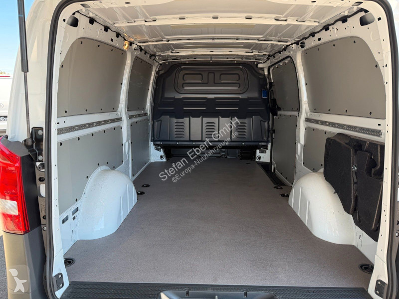 Furgoneta Mercedes Vito  Extral Klima AHK2,5...