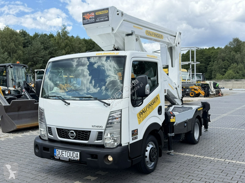 Furgoneta Nissan