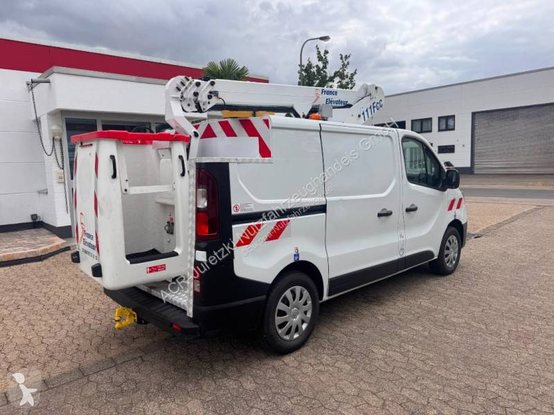 Samochód dostawczy Renault