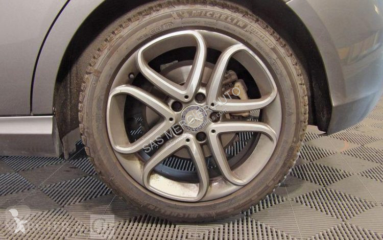 Furgoneta Mercedes