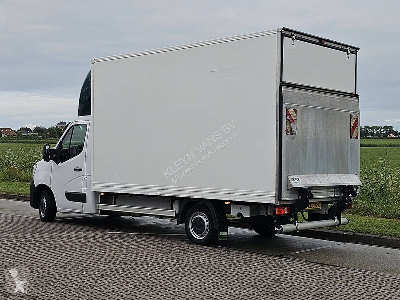 Furgoneta Renault 2.3 Bakwagen Laadklep
