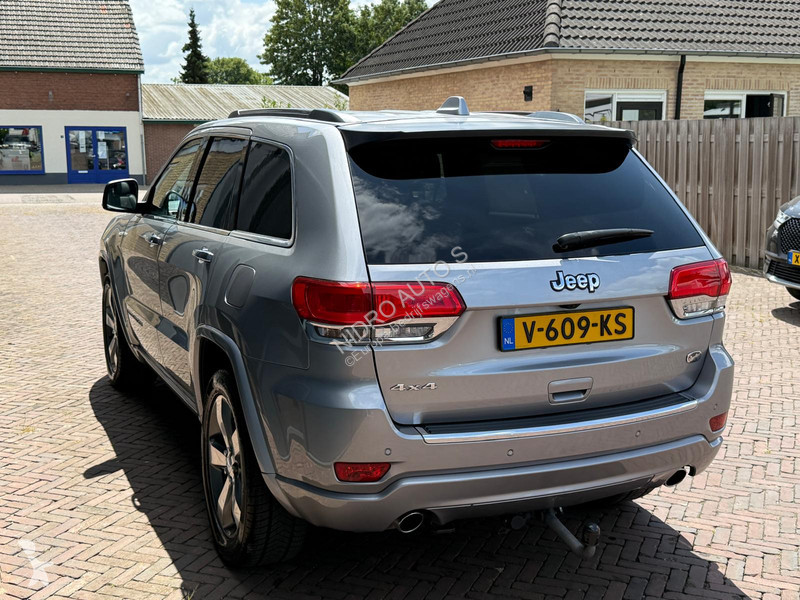 عربة نفعية Jeep 3.0 V6 CRD Overland 4x4...