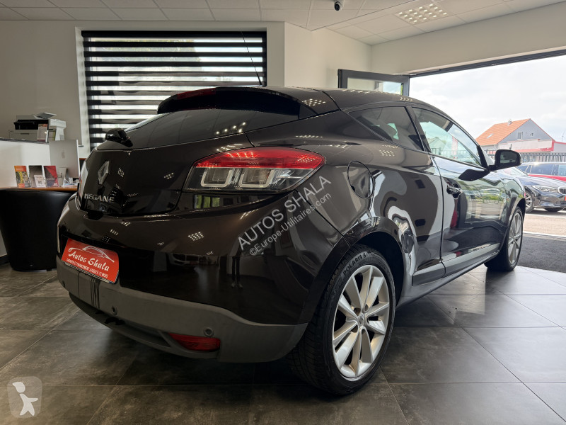 عربة نفعية Renault MEGANE III COUPE 1.4 TCE...