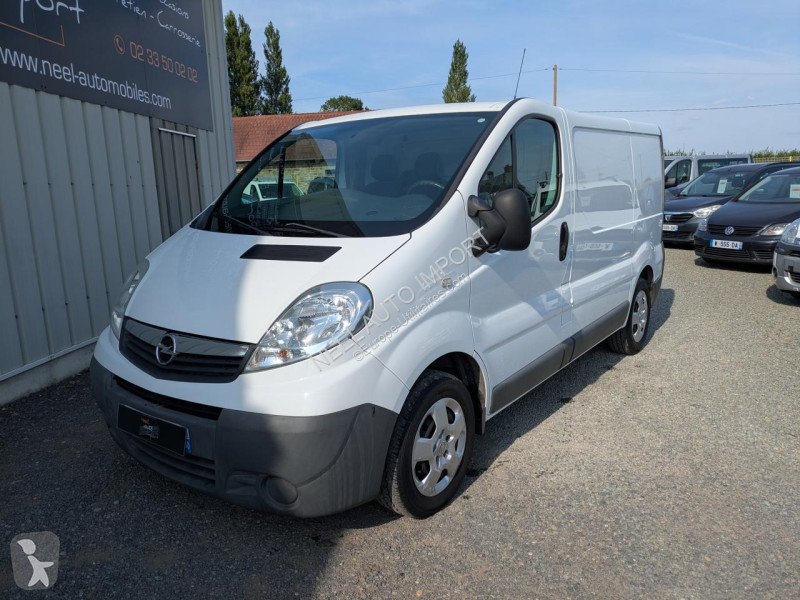 Véhicule utilitaire Opel VIVARO 2.0 CDTI 115CH...