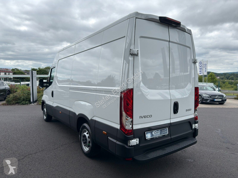 Iveco 35S14 V ASC Kastenwagen Transporter
