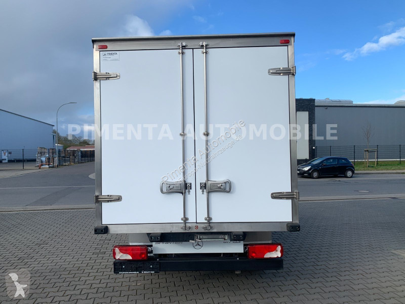 Mercedes 517/37 3,5t TK KOFFER -20° AUT BPM...